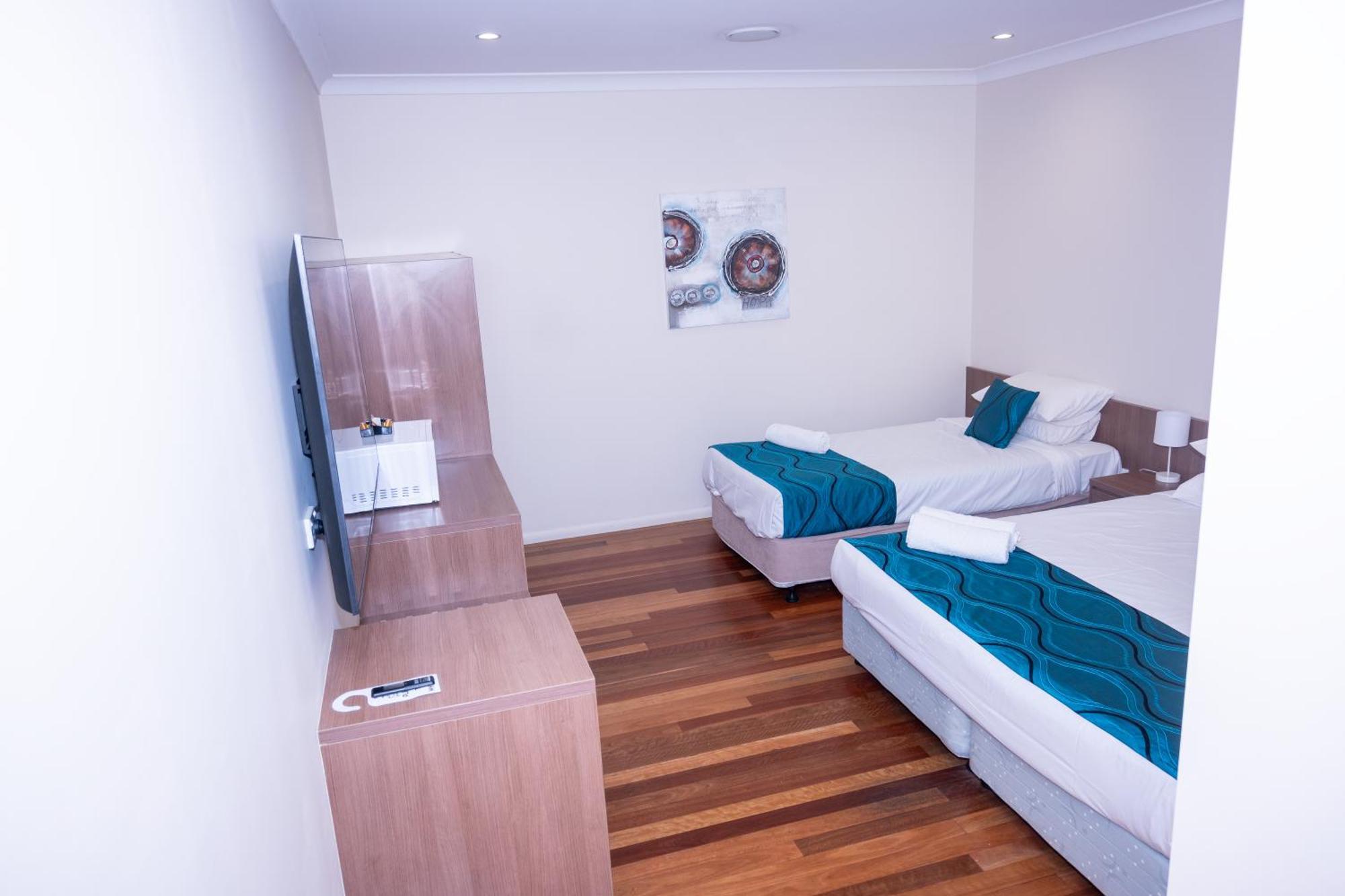 The Australian Hotel Motel Дэлби Экстерьер фото